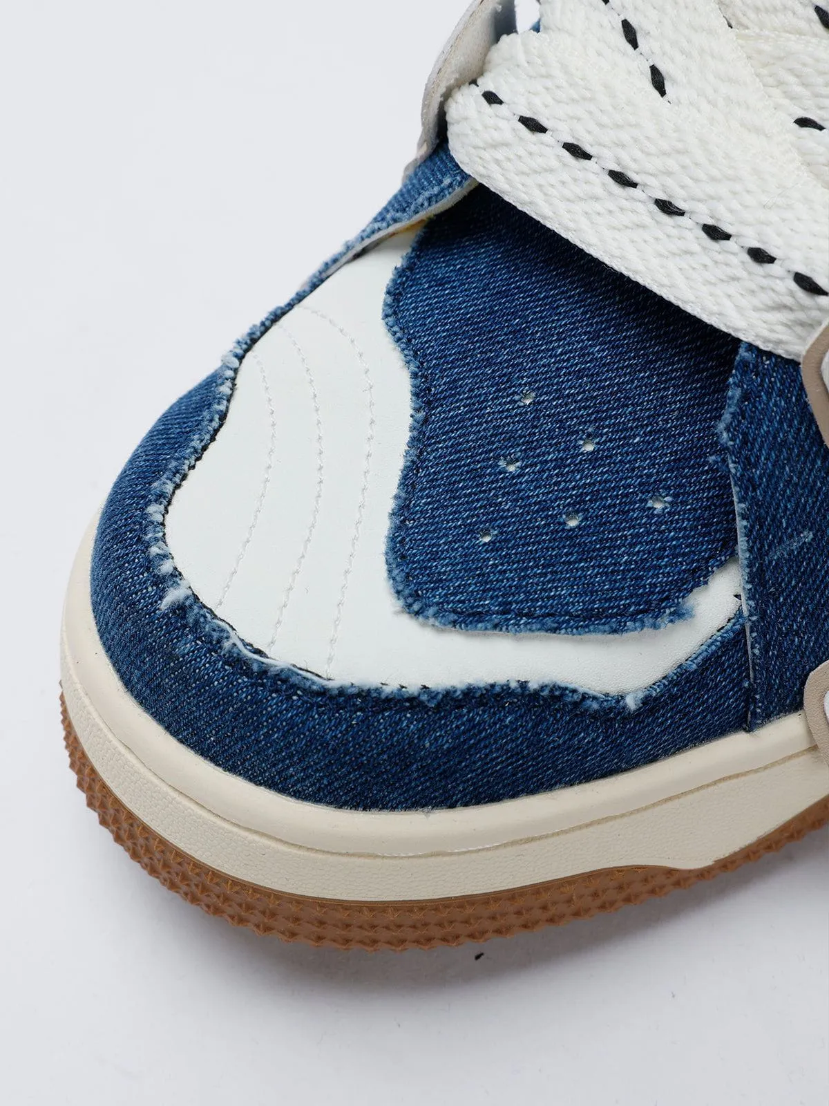 StarryClimb Applique Embroidery Big Letter Skate Shoes