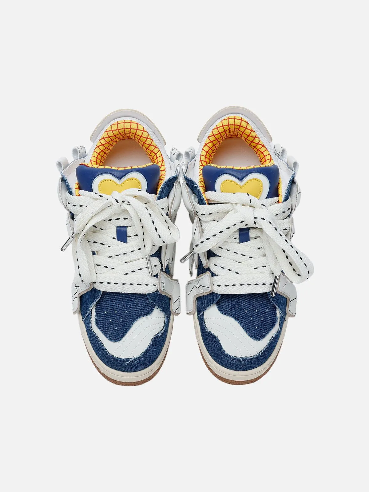 StarryClimb Applique Embroidery Big Letter Skate Shoes
