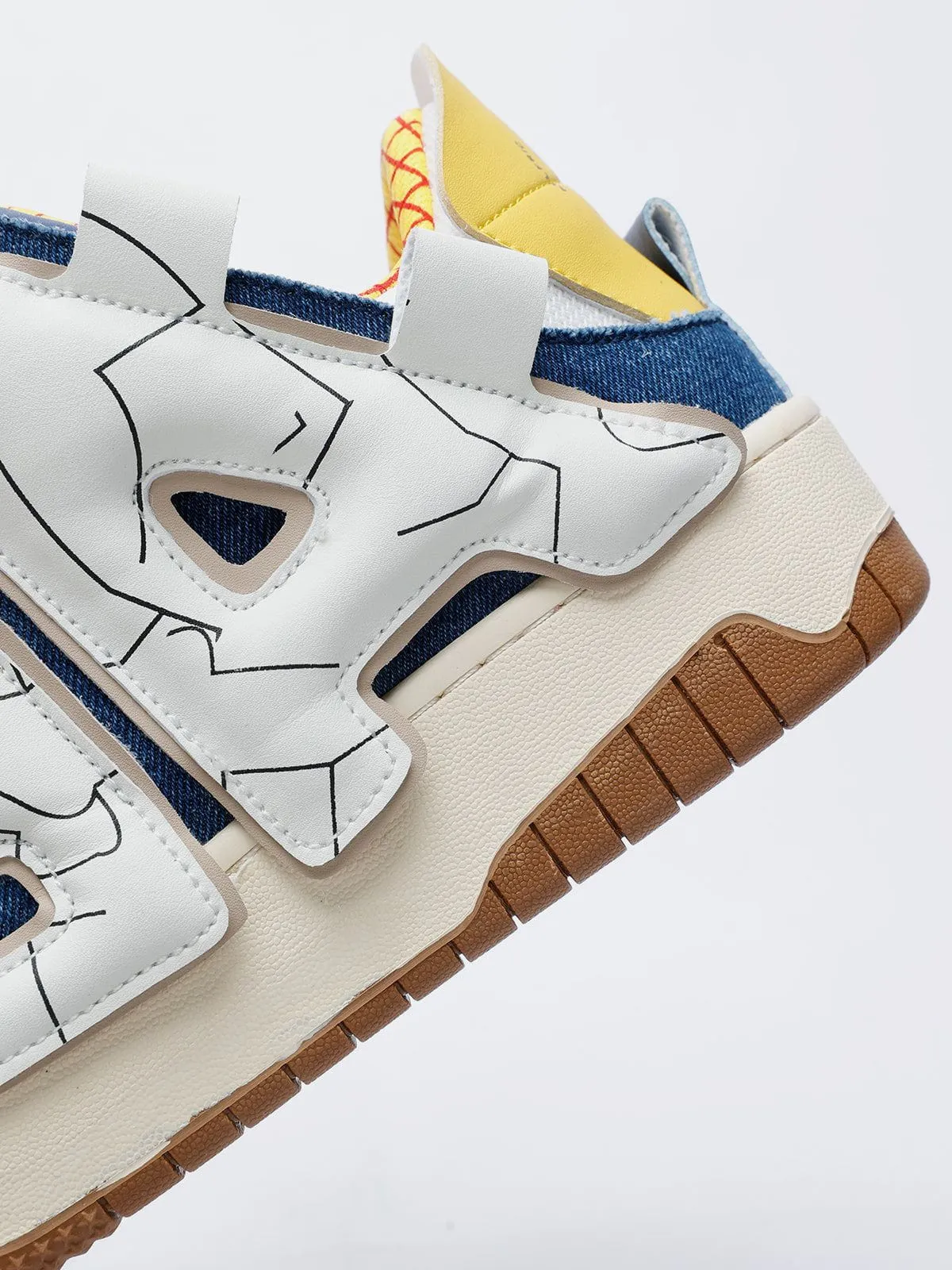 StarryClimb Applique Embroidery Big Letter Skate Shoes